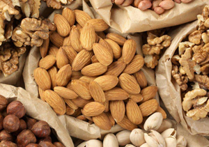 全自動(dòng)化堅(jiān)果、炒貨、顆粒包裝機(jī)